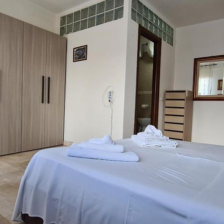 Em Holiday Apartment Куарту-Сант'Элена Экстерьер фото