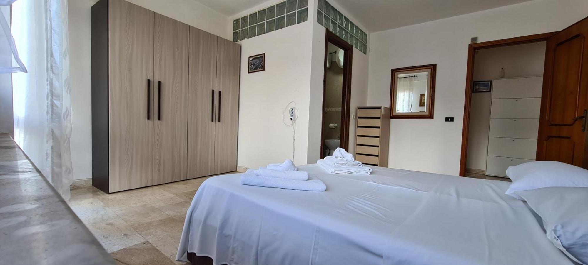 Em Holiday Apartment Куарту-Сант'Элена Экстерьер фото