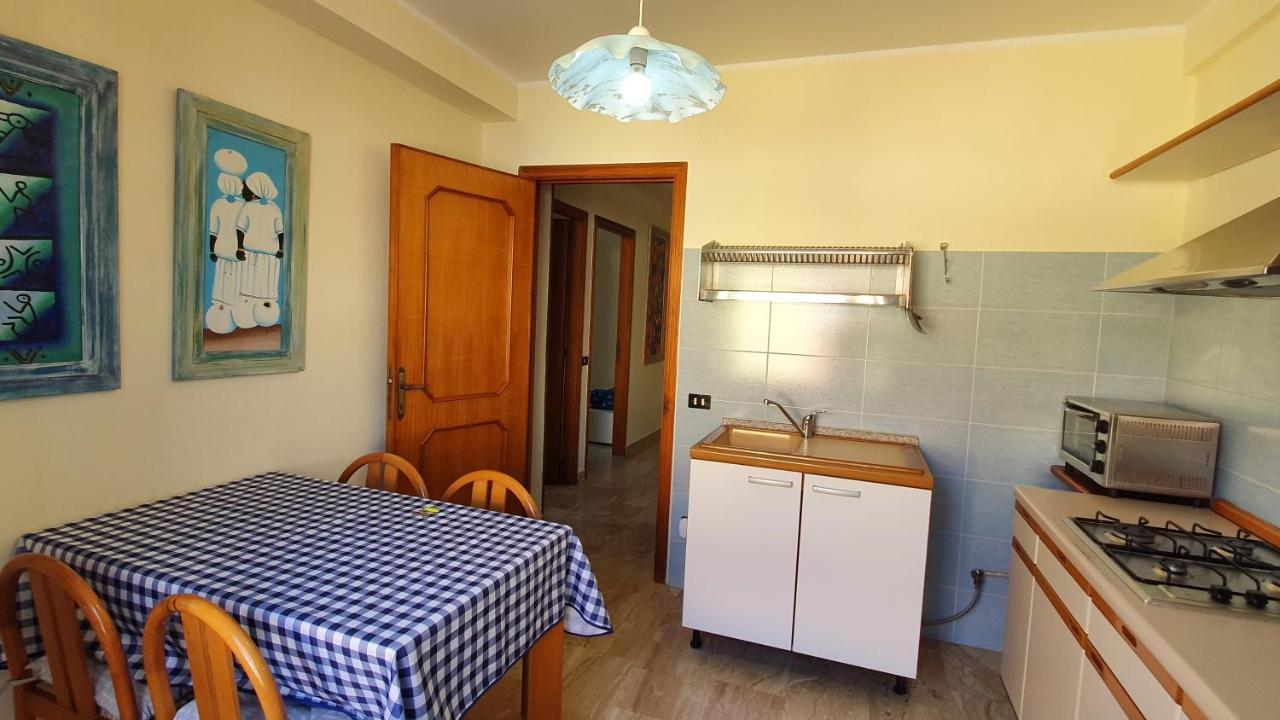 Em Holiday Apartment Куарту-Сант'Элена Экстерьер фото
